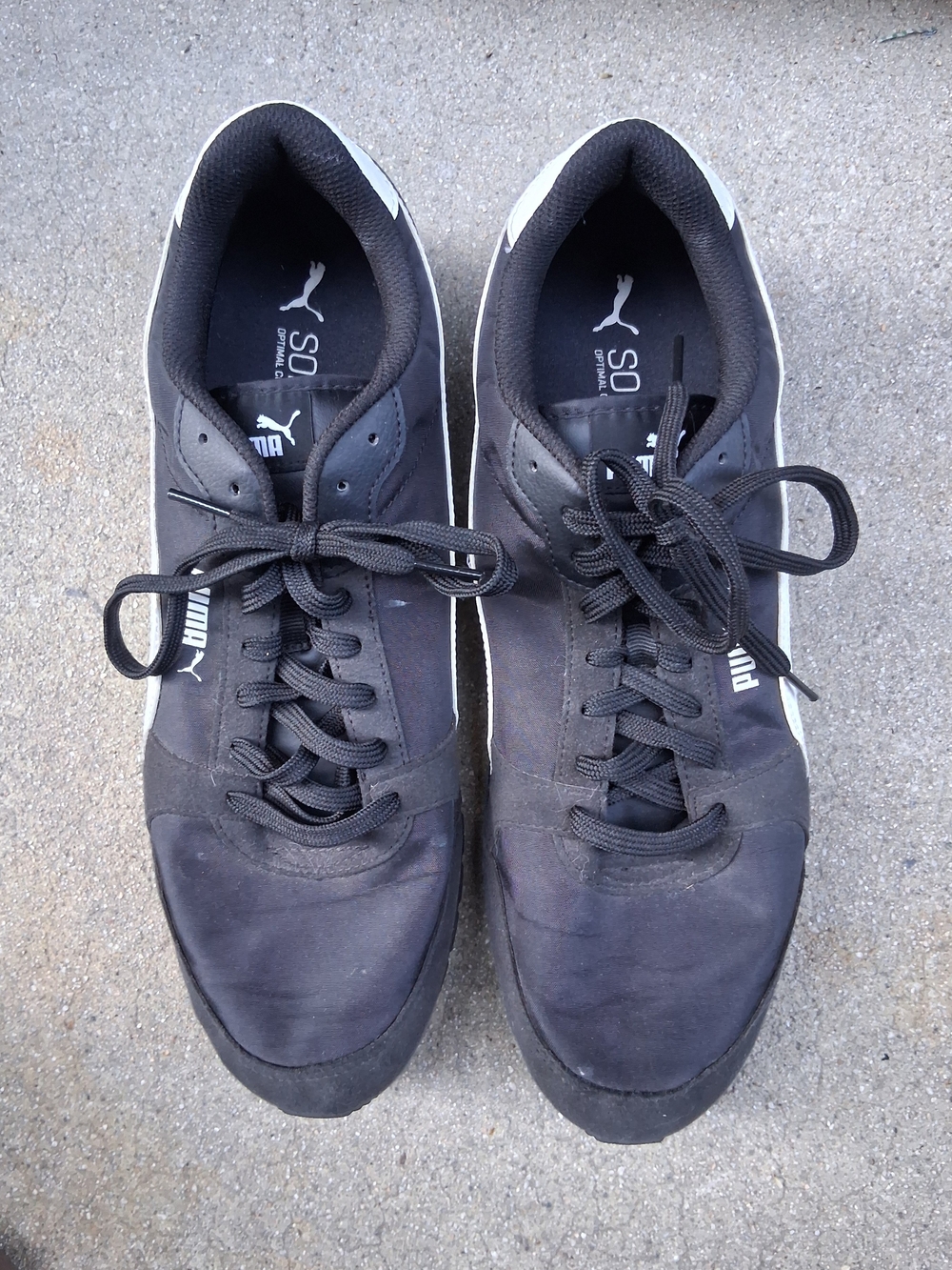 Puma Men’s Black Low-Top Sneakers